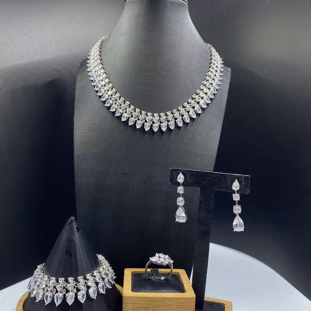 [MIMMS-20250701-0011] Bridal Diamond 4-Piece Set