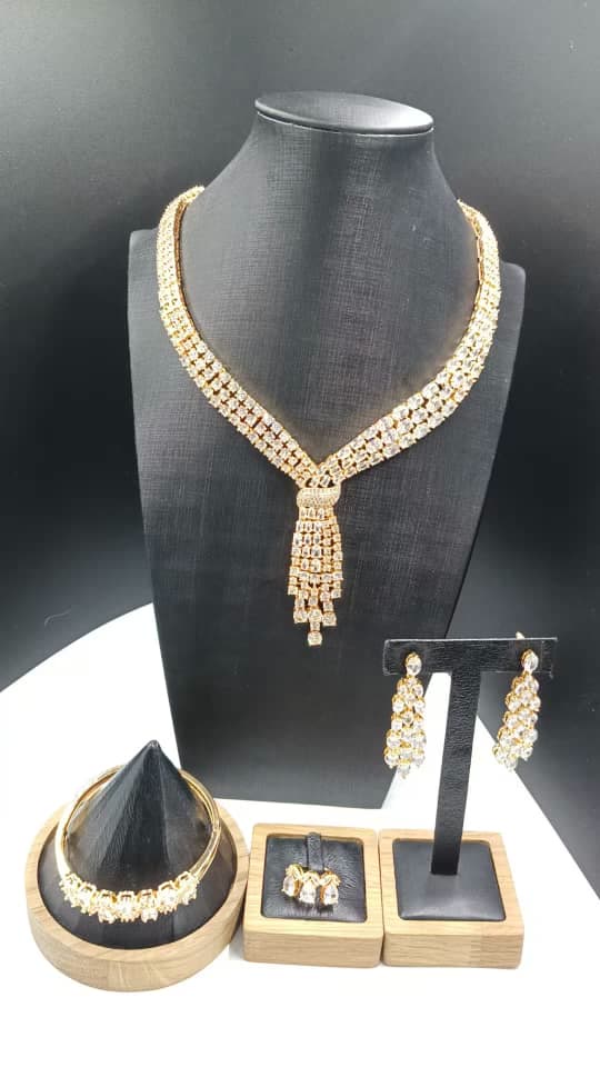 [MIMMS-20250701-0047] Ife Charm Chain Bracelet