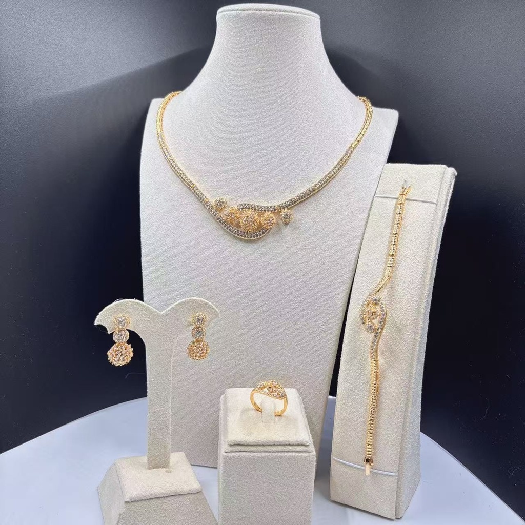 [MIMMS-20250701-0092] Moonlit Pearl Cascade