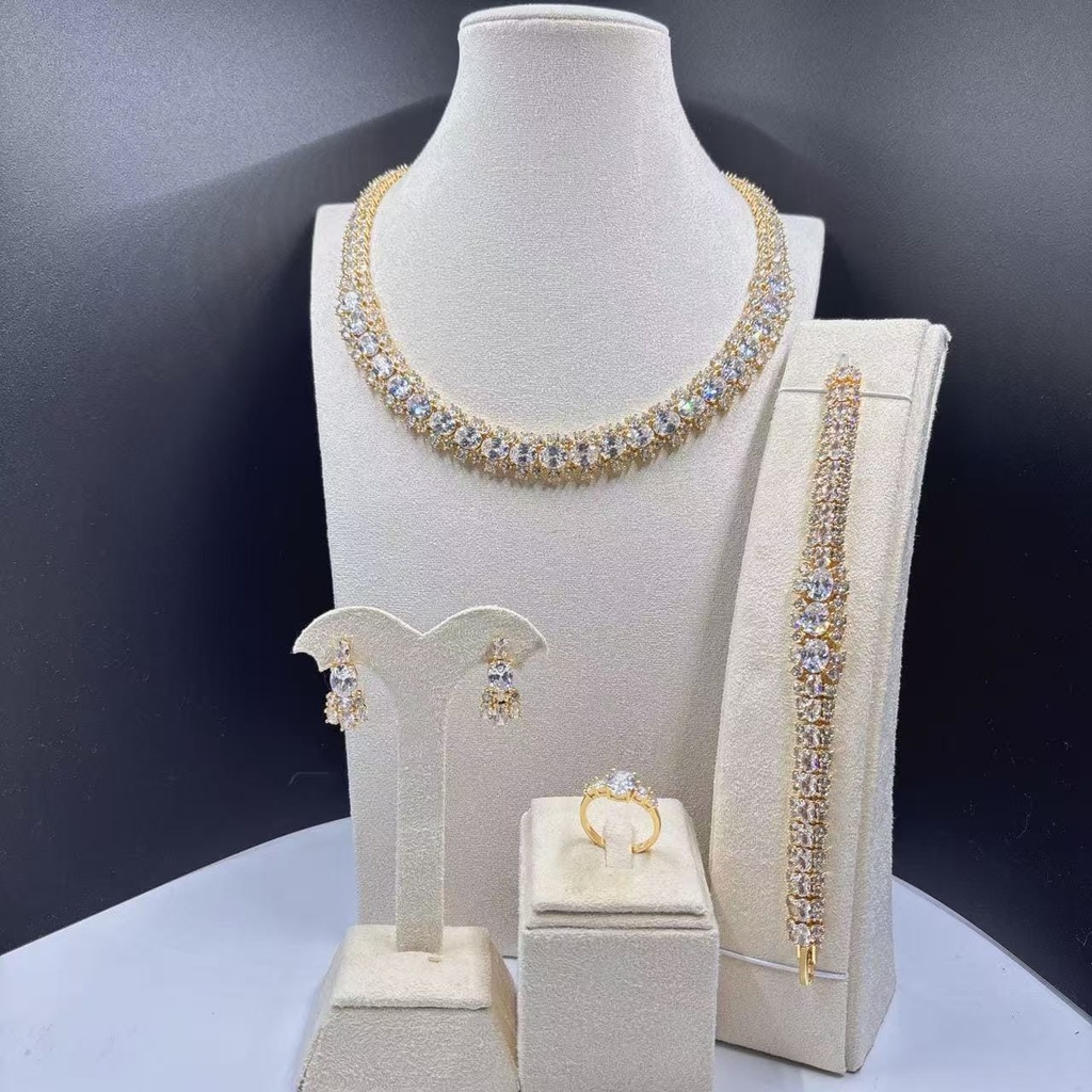 [MIMMS-20250701-0102] Vintage Pearl Rope