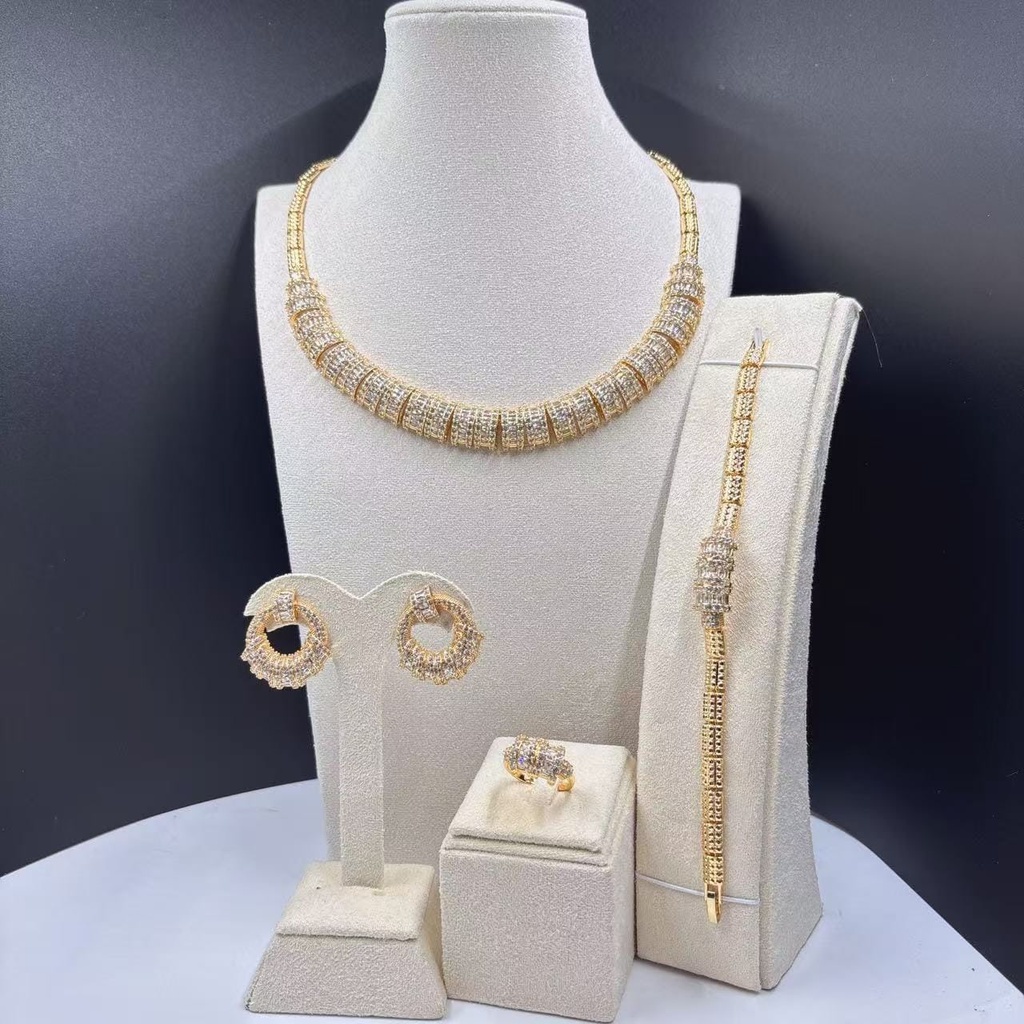 [MIMMS-20250701-0111] Coral Reef Gold Chain