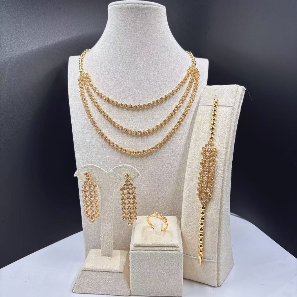 [MIMMS-20250701-0142] Spiral Gold Earrings
