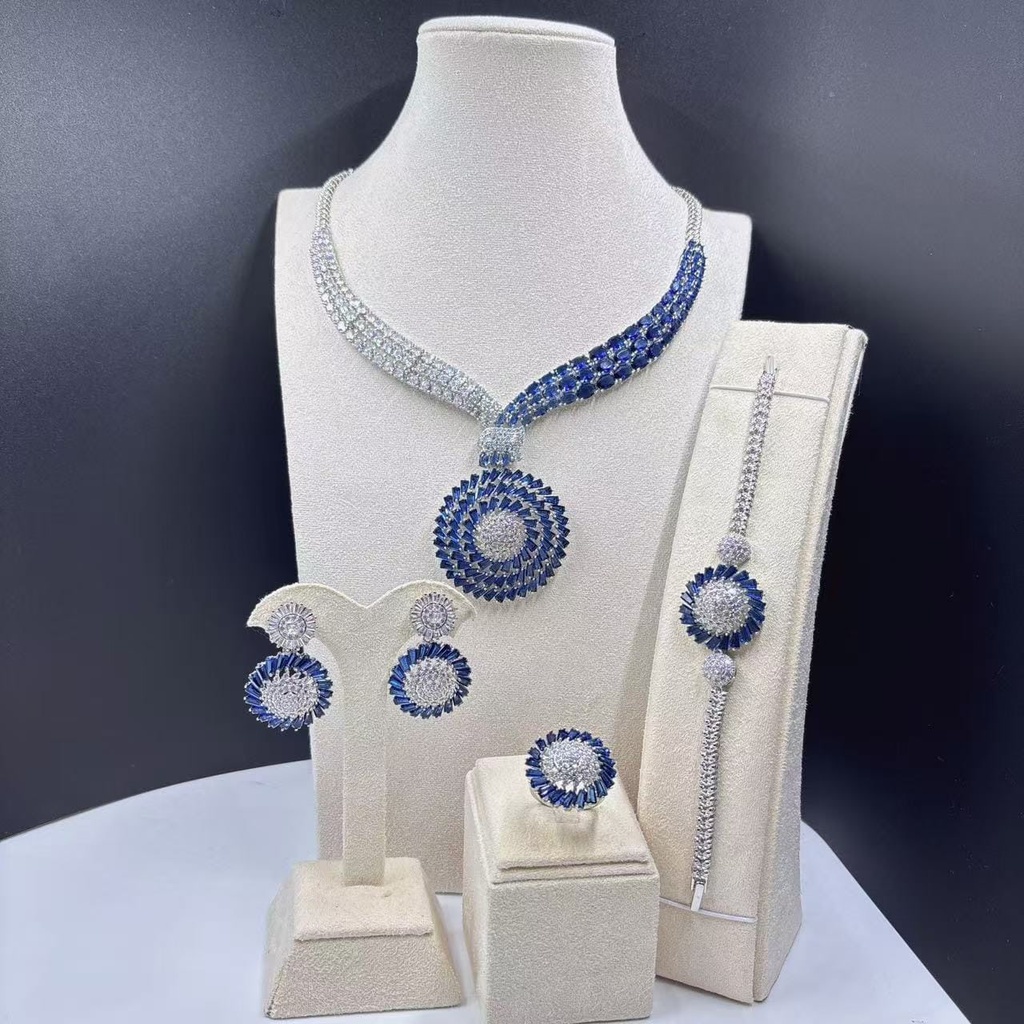 [MIMMS-20250701-0169] Pavé Diamond Bar