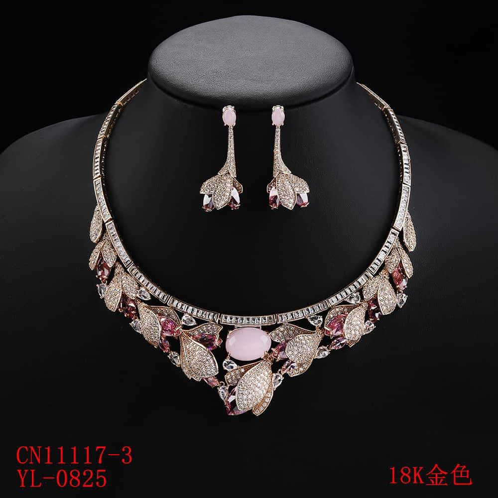 [MIMMS-20250704-0009] Starburst Gold Choker