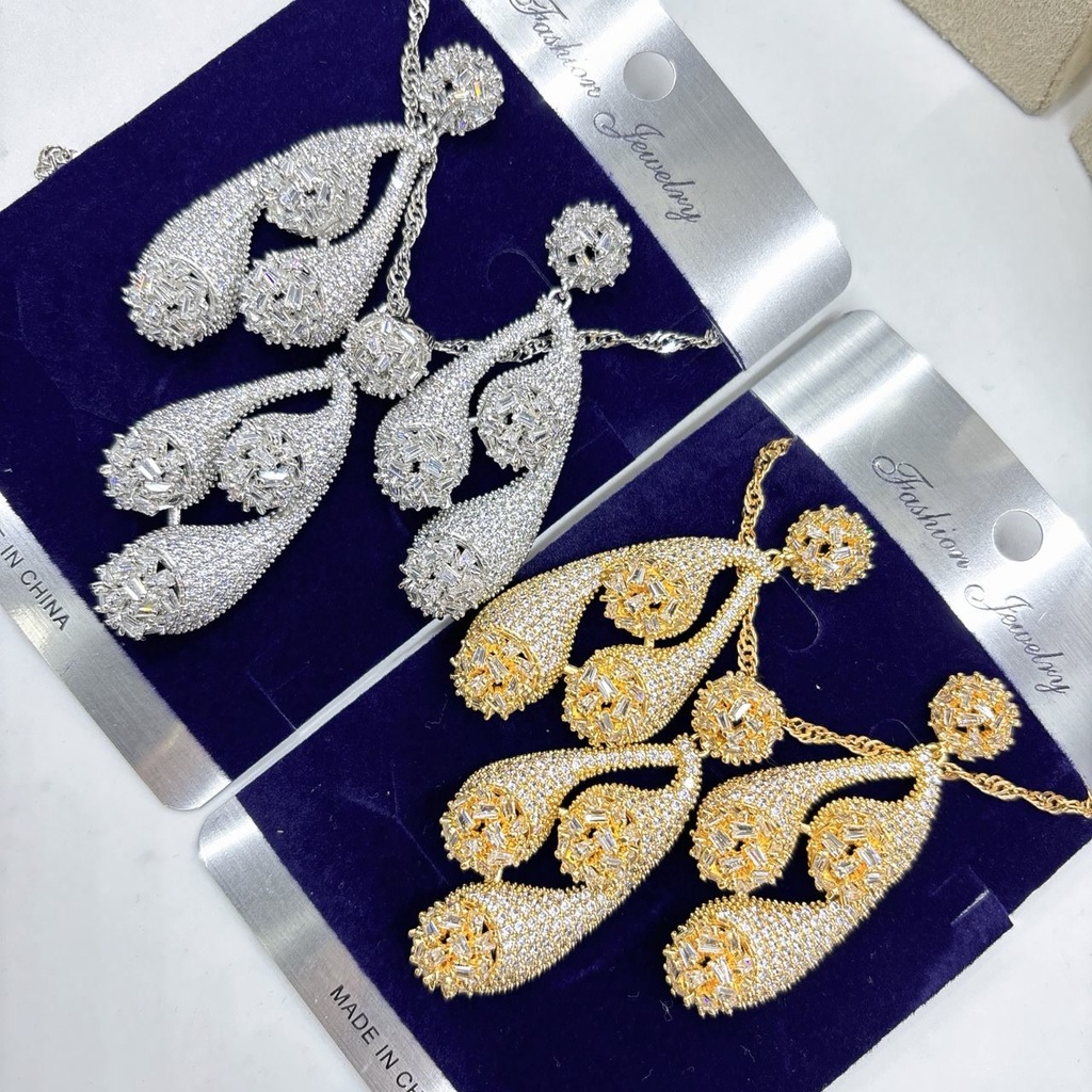 [ZIRCONIA-0010] Ice Queen 4-Piece Set