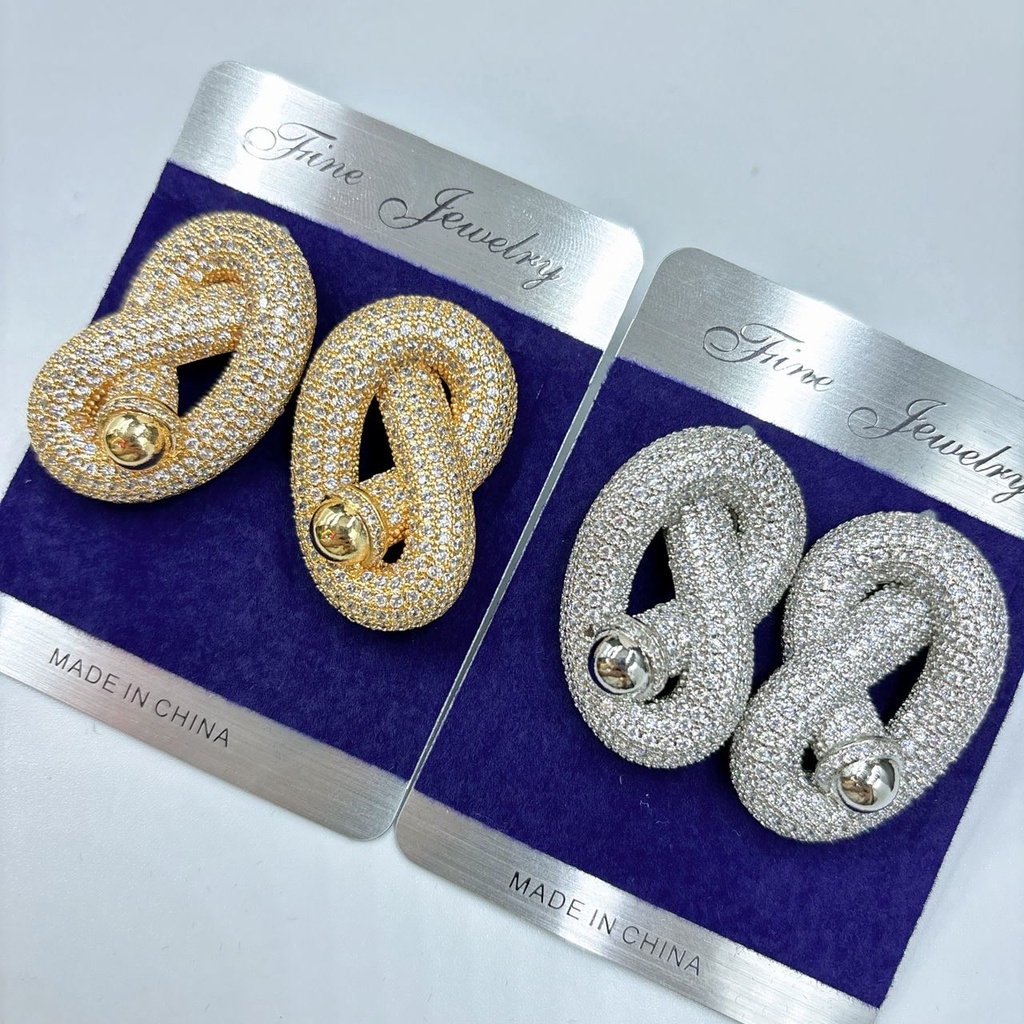 [ZIRCONIA-0024] Crystal Cathedral 4-Piece Set
