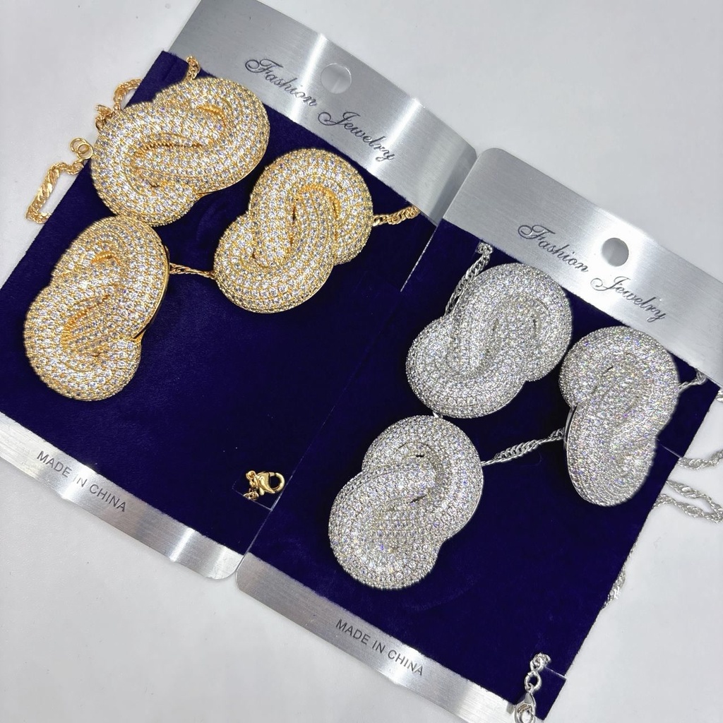 [ZIRCONIA-0053] Diamond Grace 4-Piece Set
