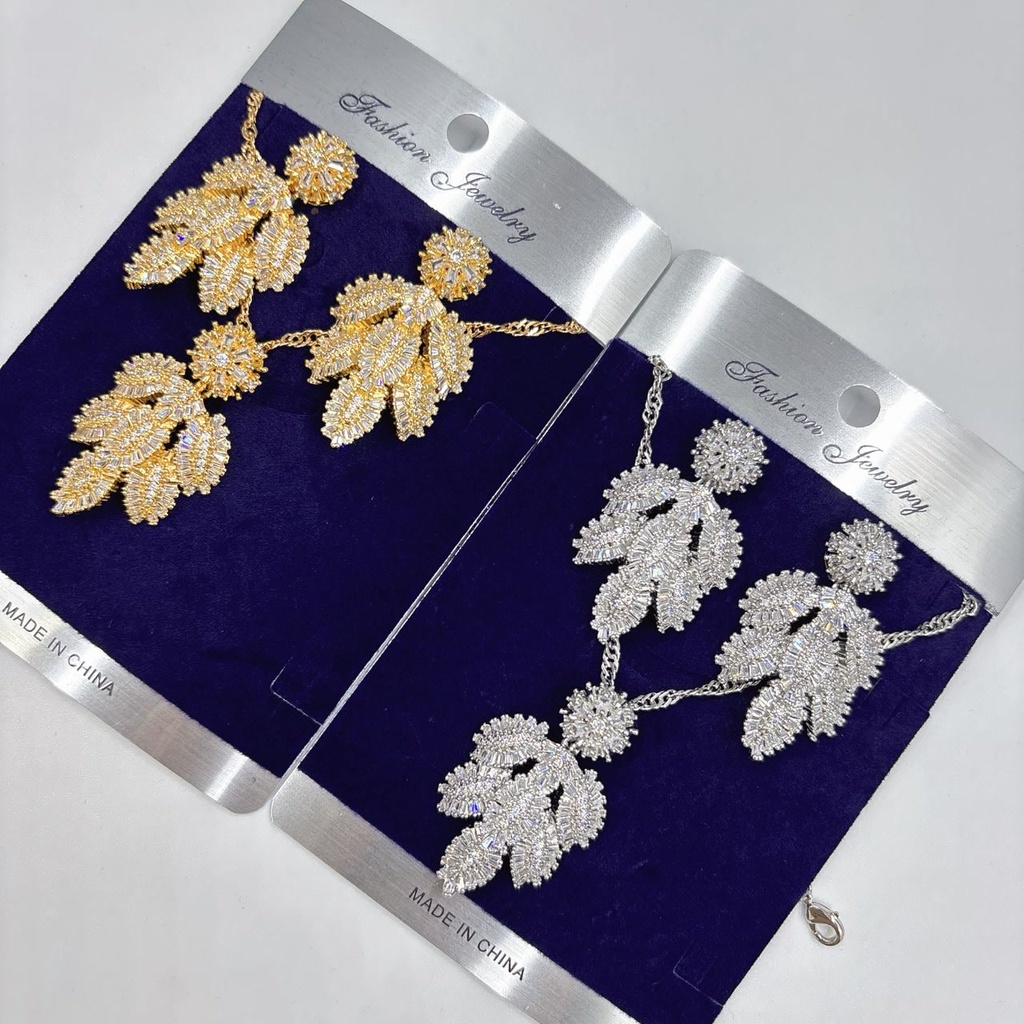 [ZIRCONIA-0056] Crystal Dream 4-Piece Set