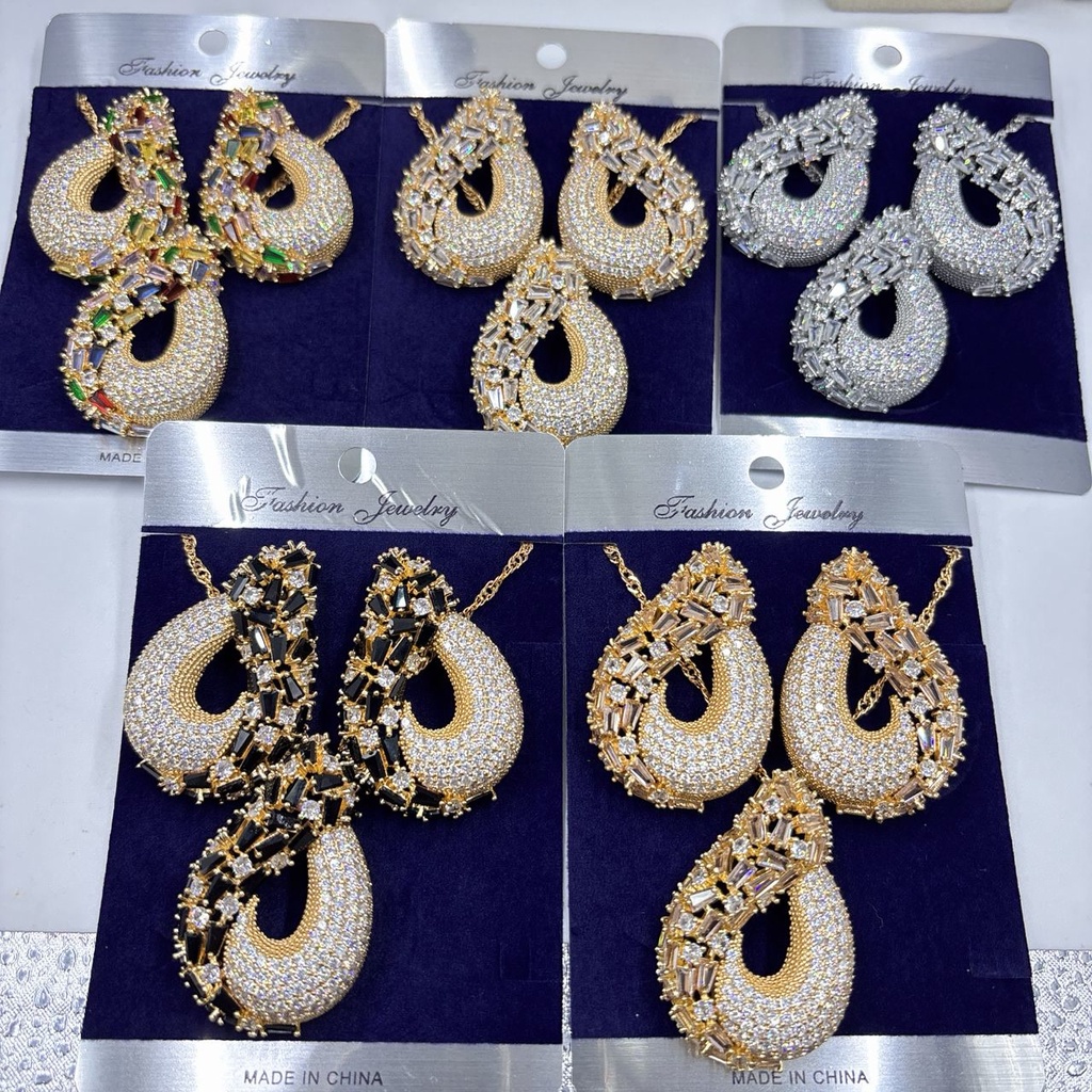 [ZIRCONIA-0068] Crystal Nobility 4-Piece Set