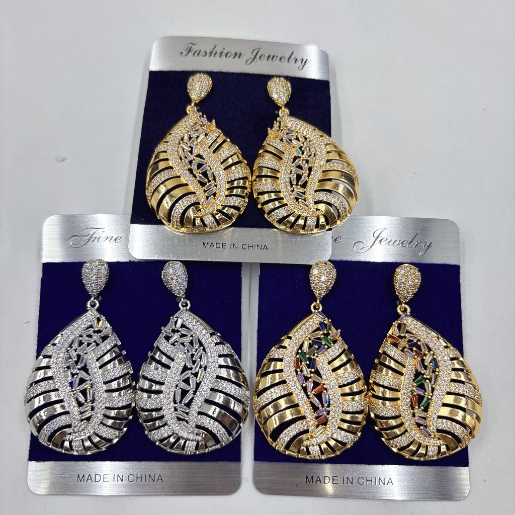 [ZIRCONIA-0069] Diamond Aurora 4-Piece Set