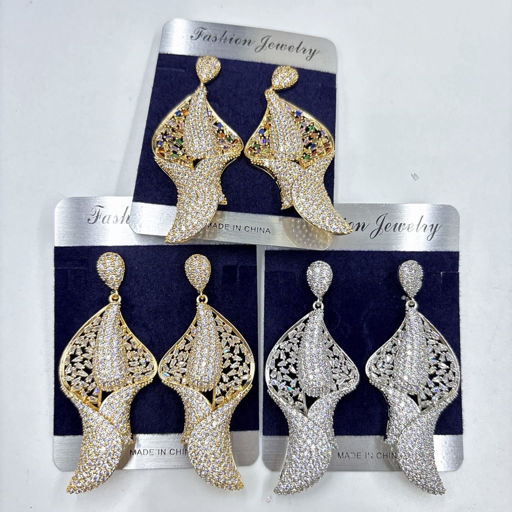 [ZIRCONIA-0071] Diamond Pristine 4-Piece Set