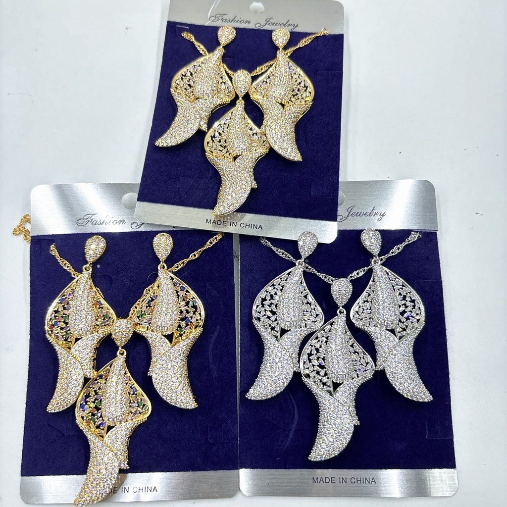 [ZIRCONIA-0077] Diamond Pearl Fusion 4-Piece Set