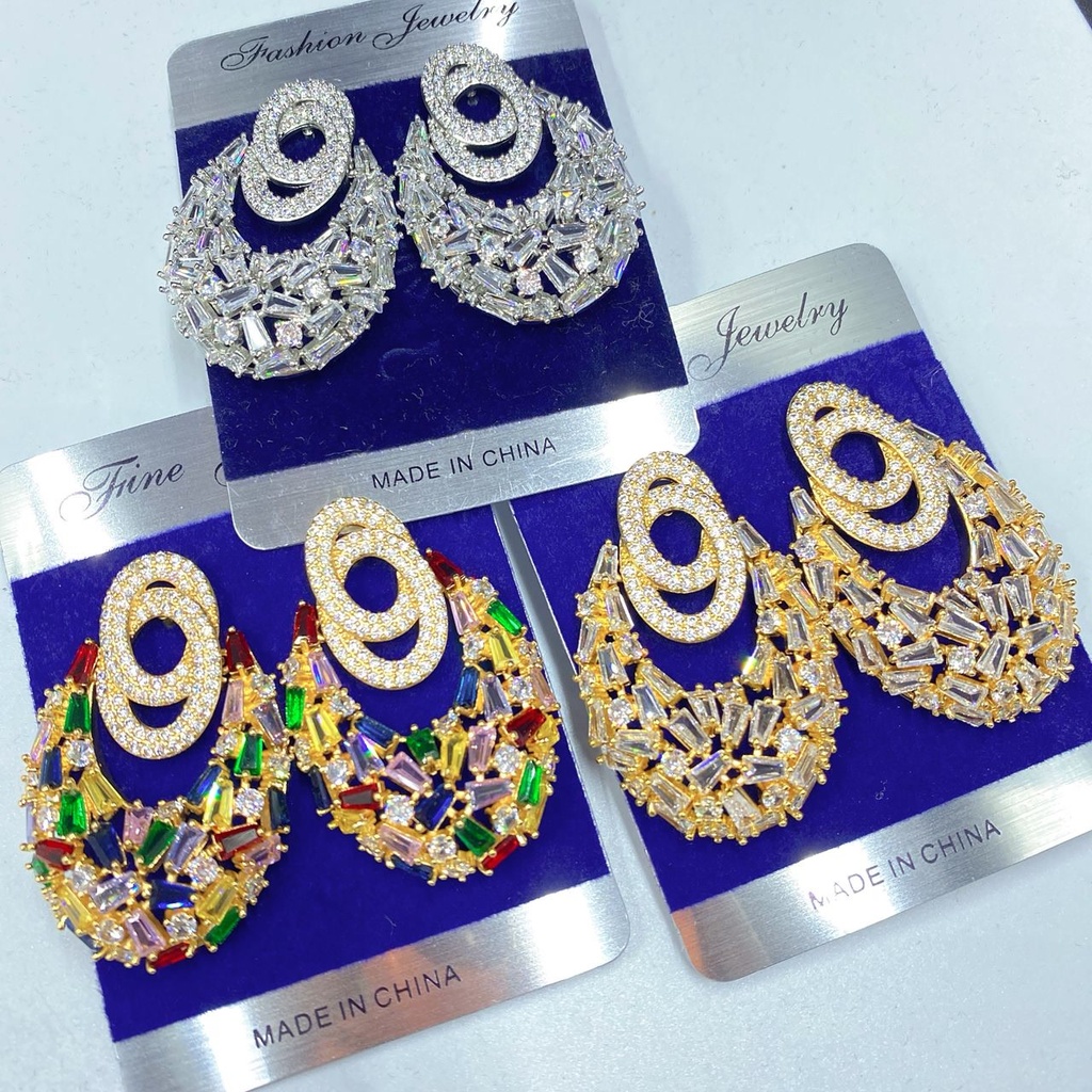 [ZIRCONIA-0098] Crystal Avant-Garde 4-Piece Set