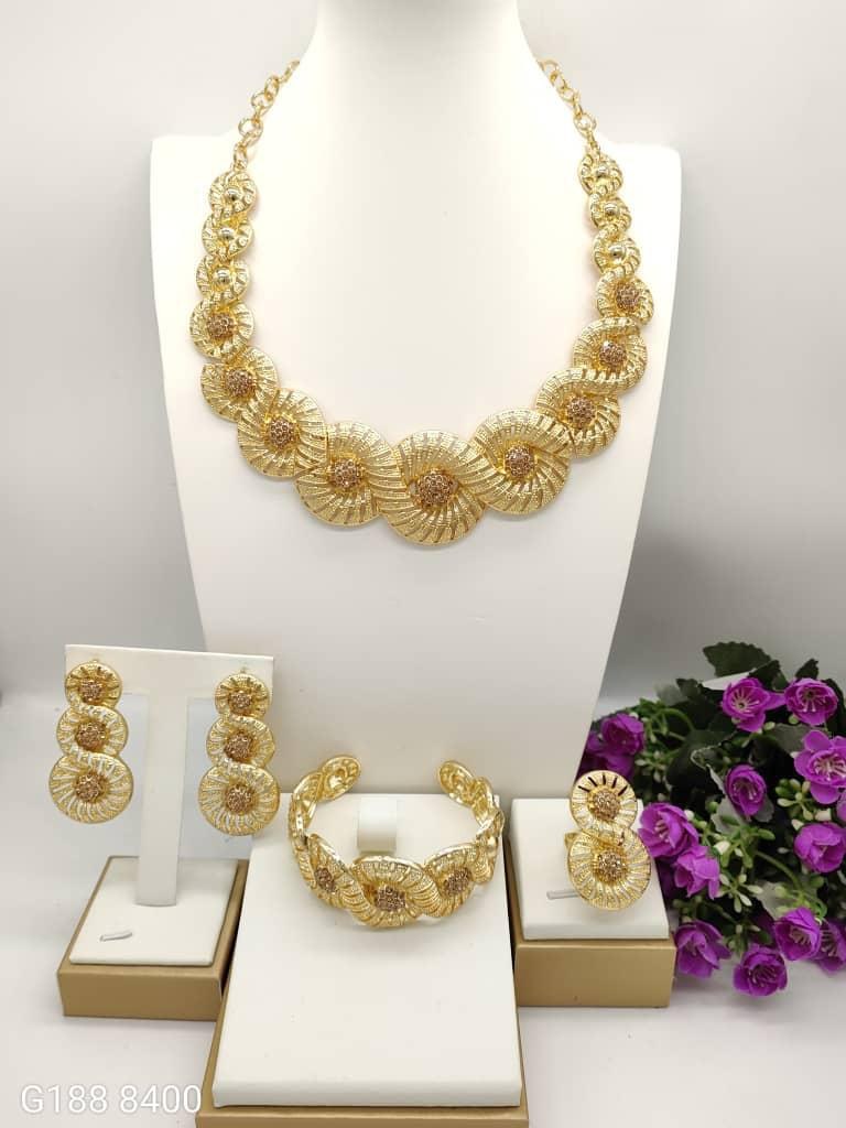 [MIMMS-20260814-0027] Gold 4-Piece Jewellery Set 02