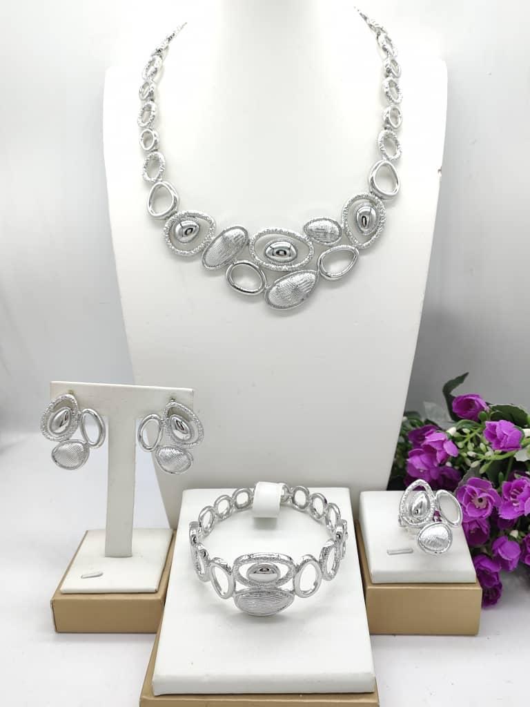 [MIMMS-20260814-0032] Gold 4-Piece Jewellery Set 07