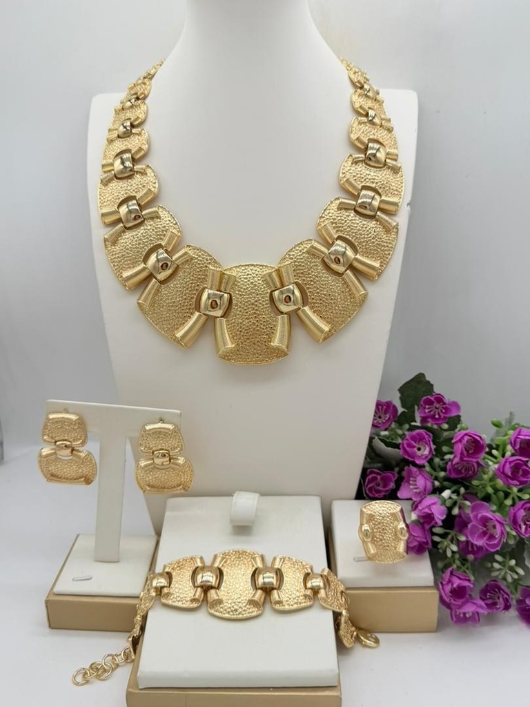 [MIMMS-20260814-0033] Gold 4-Piece Jewellery Set 08