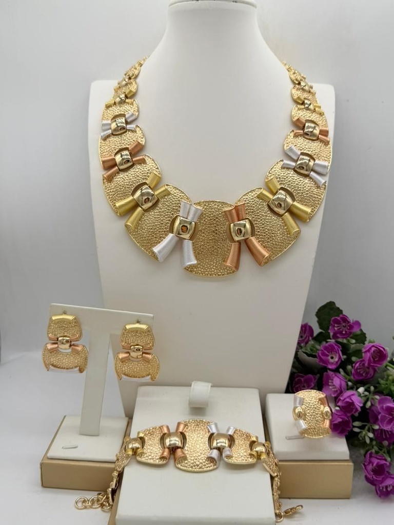 [MIMMS-20260814-0034] Gold 4-Piece Jewellery Set 09