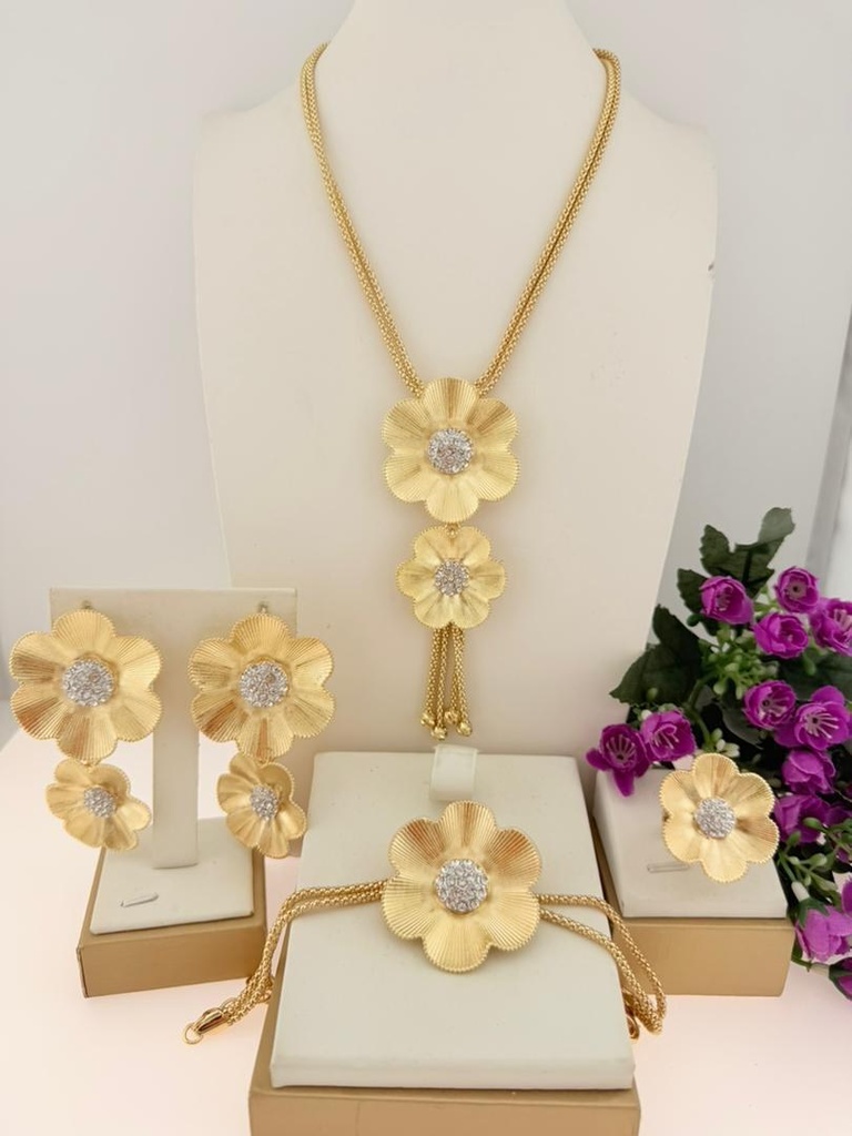 [MIMMS-20260814-0066] Gold 4-Piece Jewellery Set 15