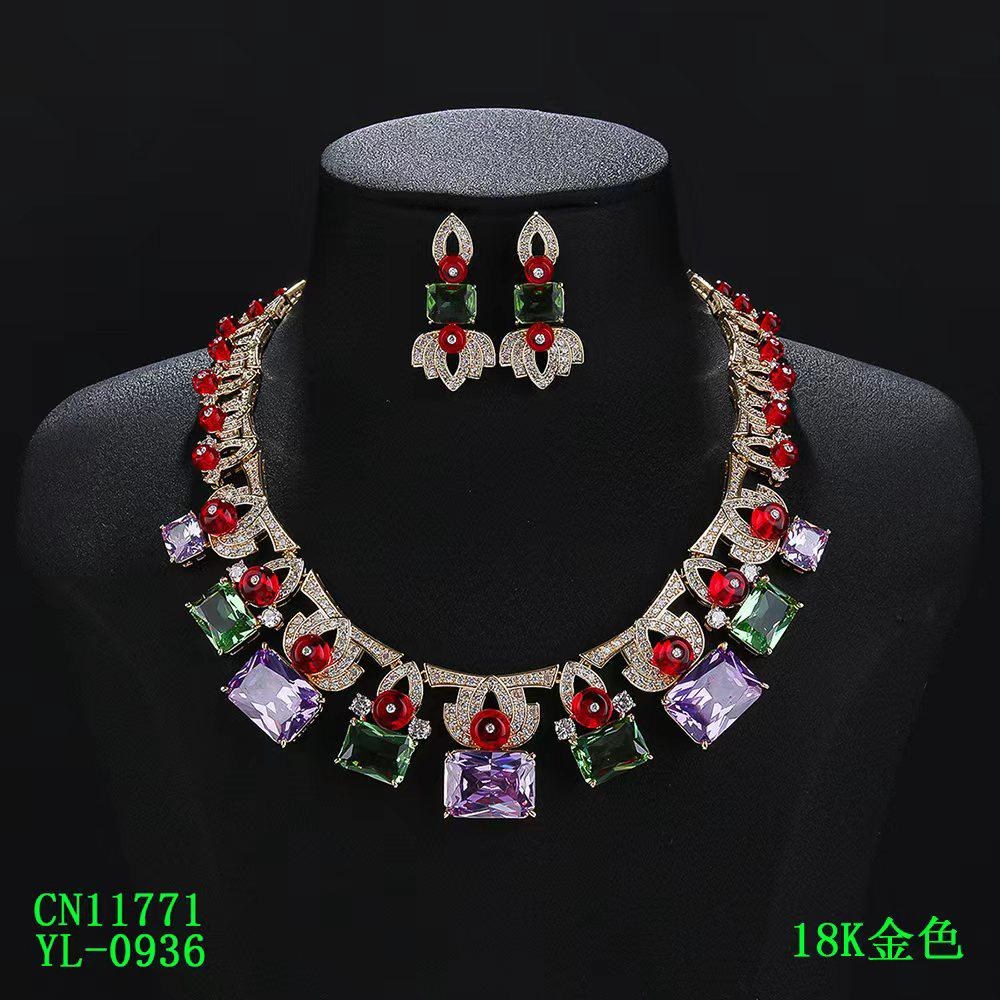 [MIMMS-20260814-0099] Crystal Necklace & Earrings Set CN11771