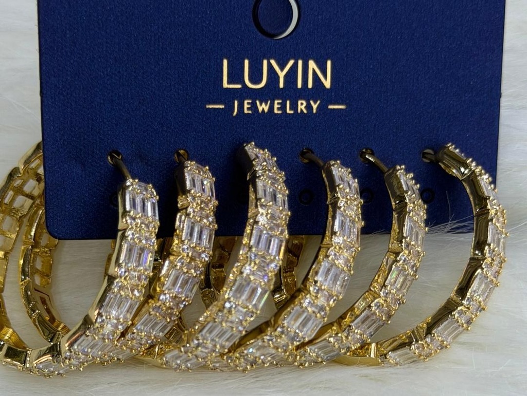 [MIMMS-20260814-0111] Zirconia Hoop Earrings 11
