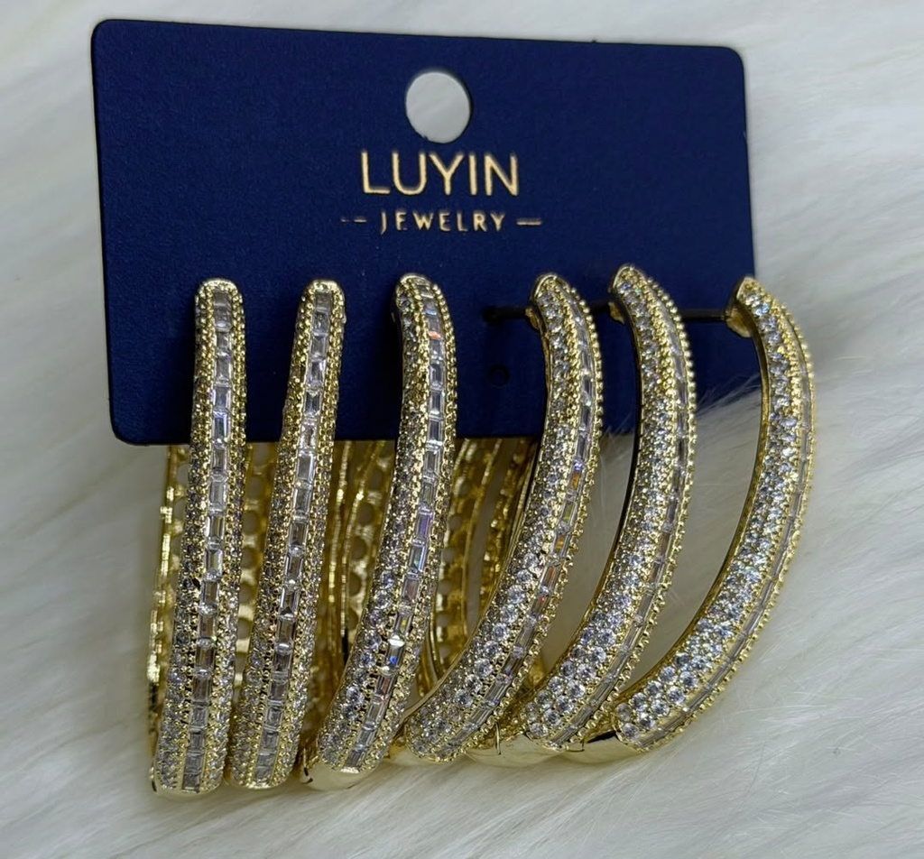 [MIMMS-20260814-0119] Zirconia Hoop Earrings 19